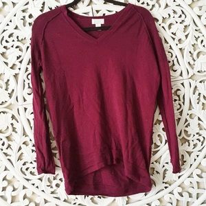 Maroon sweater